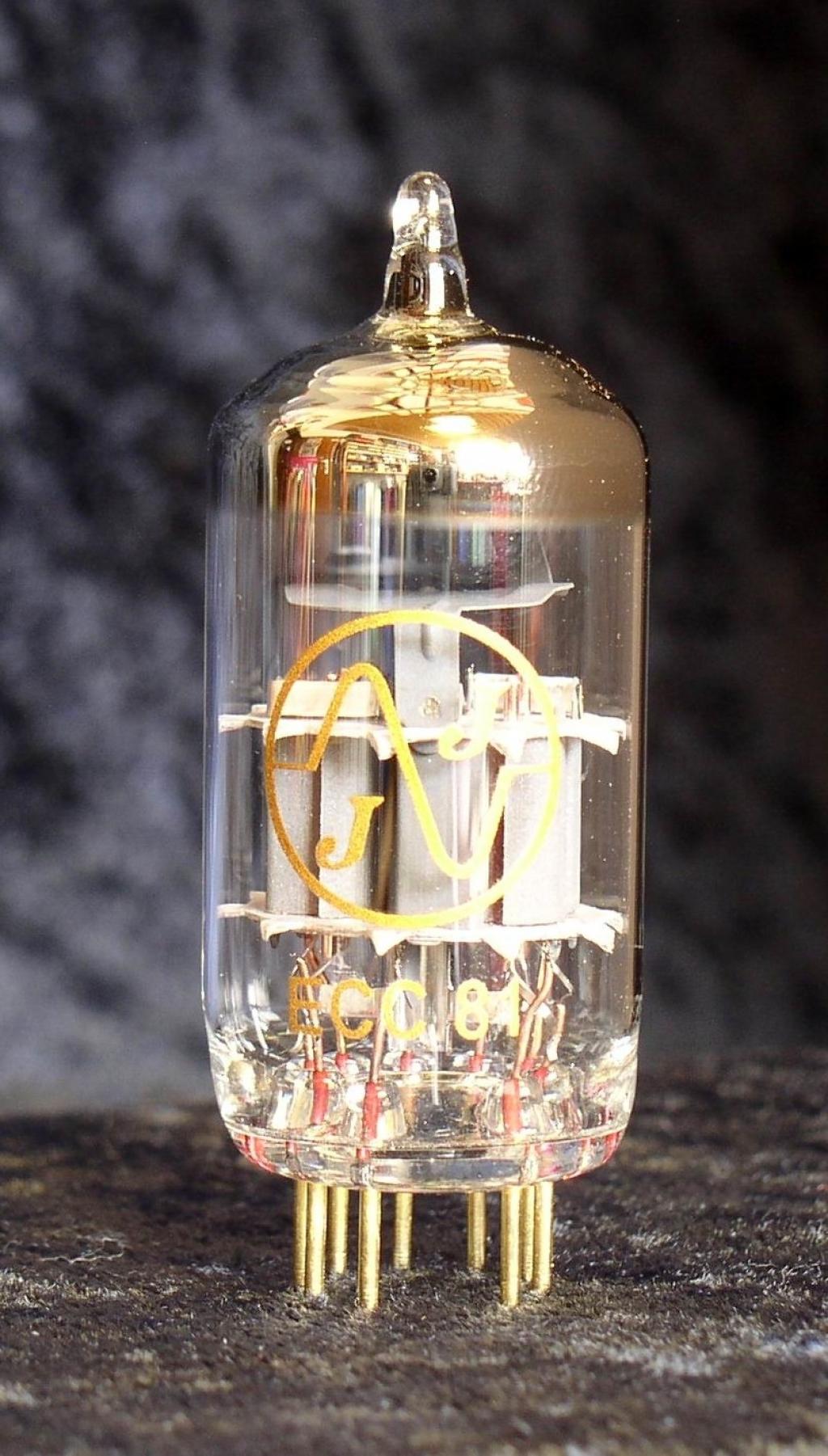 Lampa ( Tub ) JJ ECC81 / 12AT7 Gold Pin